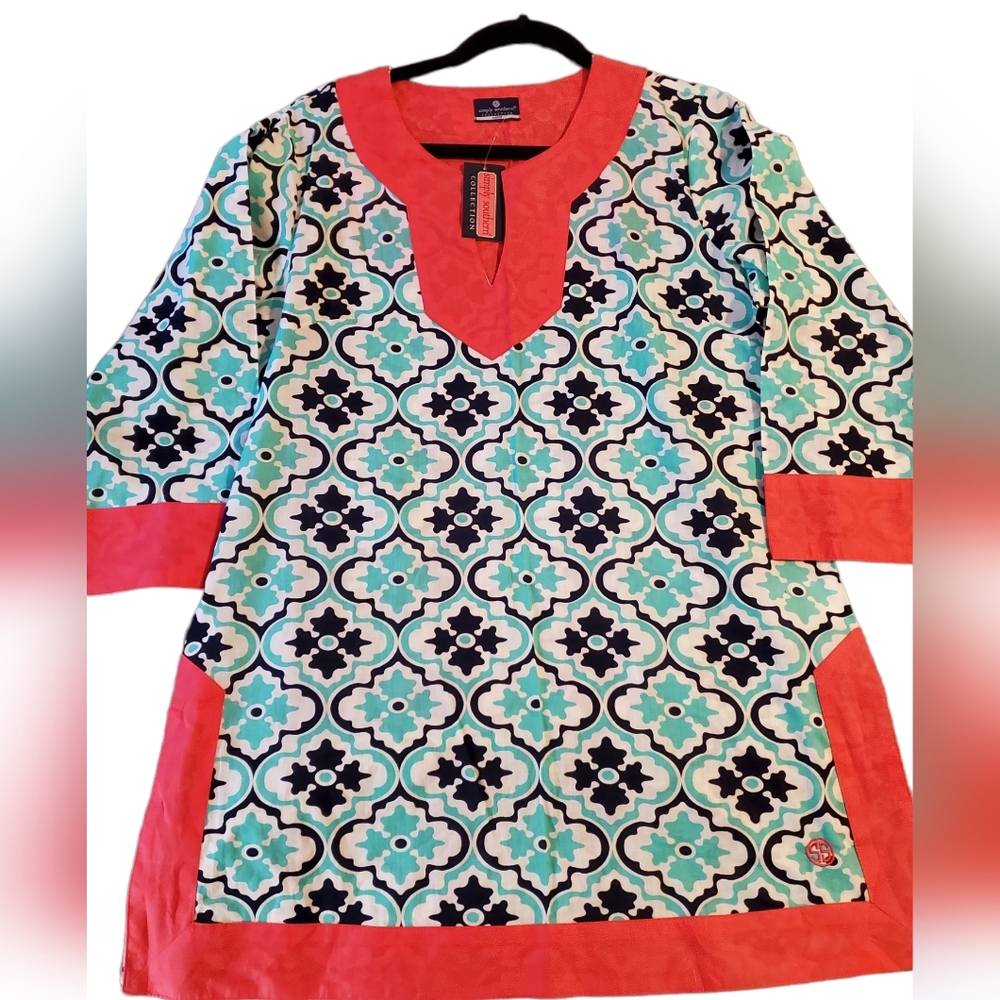 BNWT Simply Southern Tunic Size L